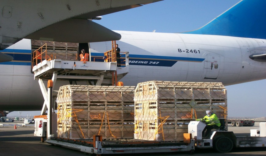 高场街道到新加坡空运公司